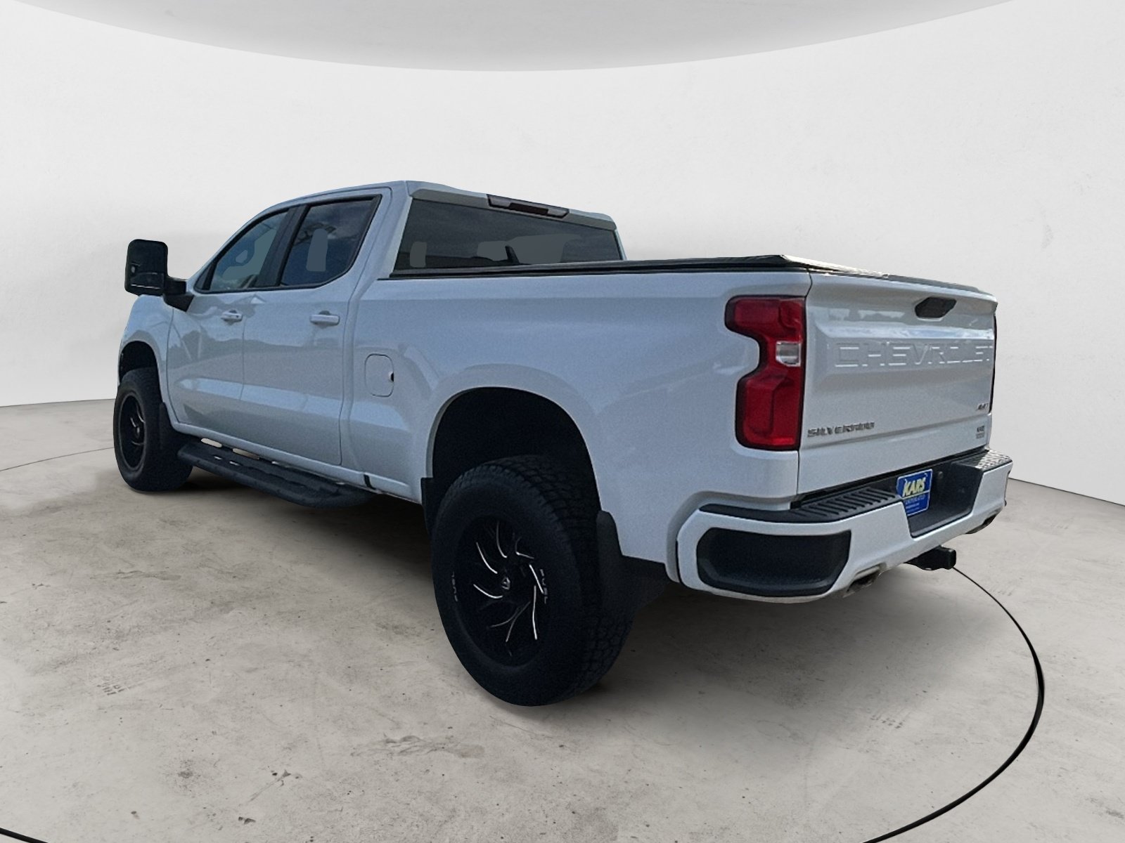 Used 2020 Chevrolet Silverado 1500 RST w/ True North Edition AWD/4WD image 4