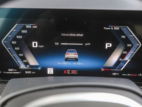 Used 2026 BMW X7 M60i w/ M Sport Professional Package image 20