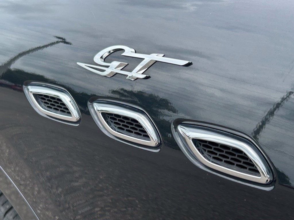 Used 2023 Maserati Levante GT AWD/4WD image 36