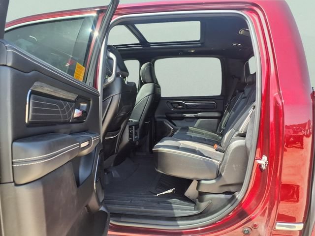 Used 2025 RAM 1500 Limited AWD/4WD image 12