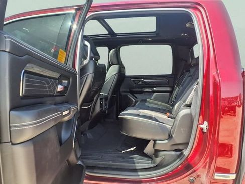 Used 2025 RAM 1500 Limited AWD/4WD image 12