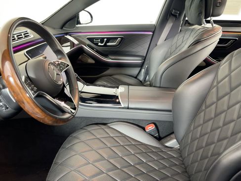 Used 2025 Mercedes-Benz S 580 4MATIC Sedan image 5