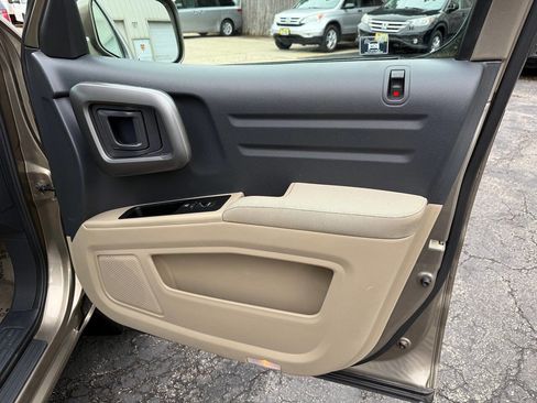 Used 2011 Honda Ridgeline RTS image 37