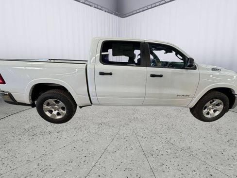 New 2026 RAM 1500 Big Horn AWD/4WD image 6