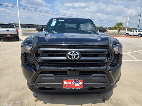 New 2026 Toyota Tacoma SR AWD/4WD image 2