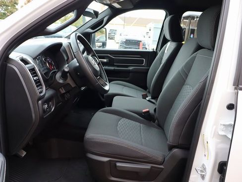 Used 2025 RAM 3500 Big Horn image 28