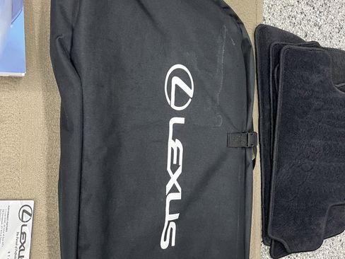 Used 2010 Lexus IS 350C image 62