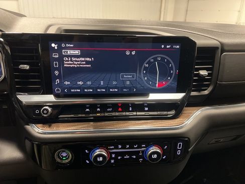 Certified 2024 GMC Sierra 1500 Elevation image 16