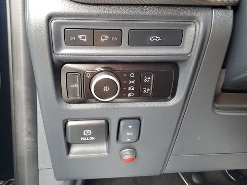 Used 2024 Ford F150 Lariat w/ Equipment Group 502A High image 27