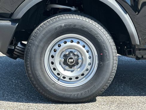 New 2026 Ford Bronco 2-Door AWD/4WD image 25