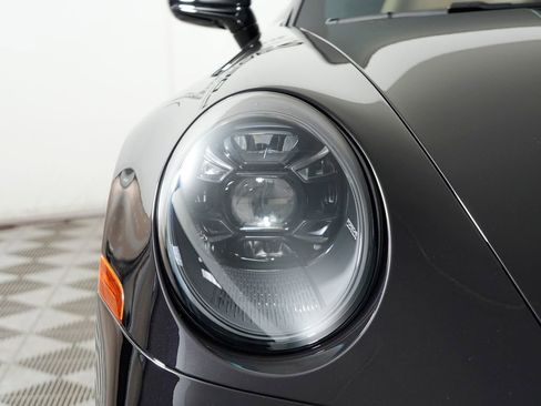 Certified 2020 Porsche 911 Carrera 4S AWD/4WD image 11
