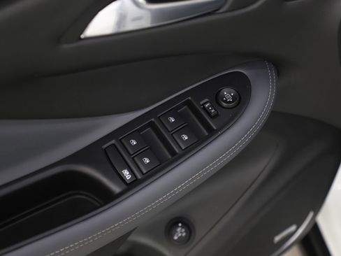 Used 2020 Buick Envision Premium image 21