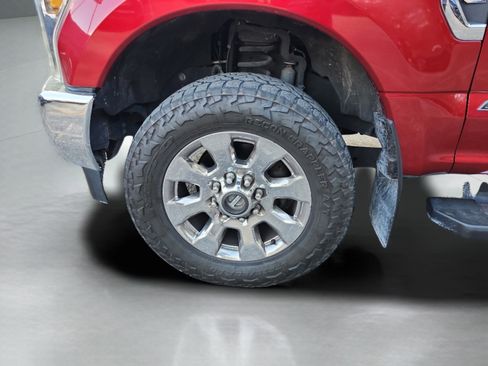 Used 2019 Ford F250 Lariat w/ Tow Technology Bundle image 9