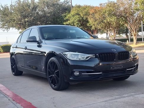 Used 2018 BMW 330i Sedan w/ Convenience Package RWD image 1