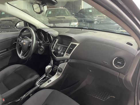 Used 2016 Chevrolet Cruze LT image 28