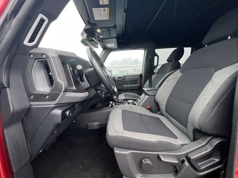 Used 2023 Ford Bronco Big Bend AWD/4WD image 16