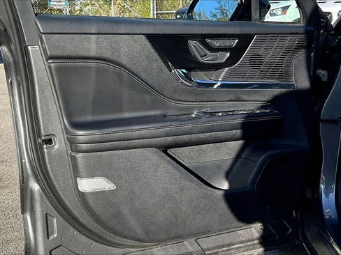 Used 2022 Lincoln Corsair Standard image 21