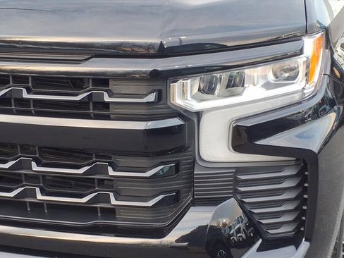 Used 2023 Chevrolet Silverado 1500 RST w/ Convenience Package II image 8