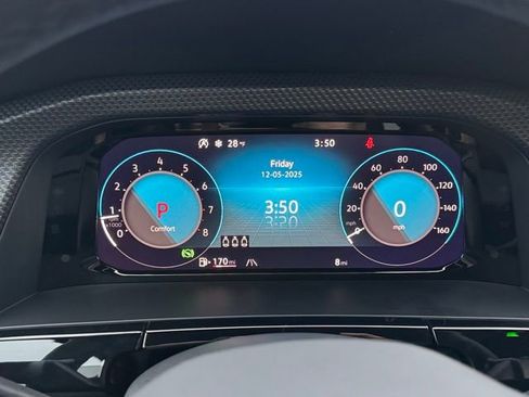 New 2026 Volkswagen Atlas Cross Sport SEL R-Line image 35