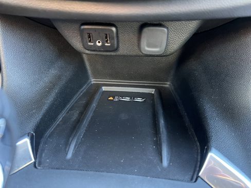 Certified 2023 Chevrolet Traverse LT w/ LPO, Floor Liner Package image 27