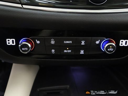 Used 2023 Buick Enclave Essence w/ Experience Buick Package image 56