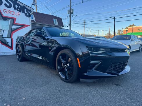 Used 2017 Chevrolet Camaro SS image 9