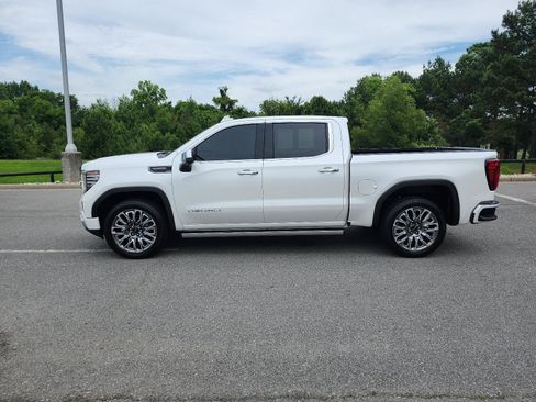 Certified 2022 GMC Sierra 1500 Denali Ultimate AWD/4WD image 2