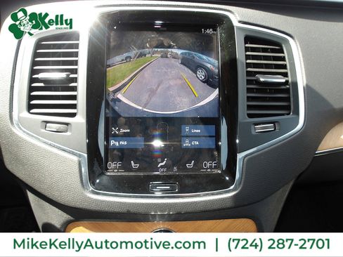 Used 2022 Volvo XC90 T6 Momentum AWD/4WD image 22