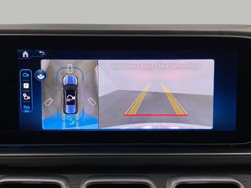 Certified 2025 Mercedes-Benz GLS 450 4MATIC image 24