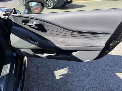 Used 2019 Lexus LC 500h w/ Performance Package image 15