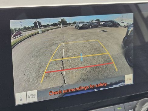 Used 2025 Toyota Grand Highlander FWD image 19