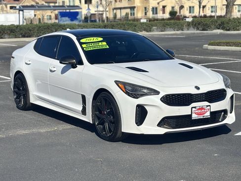 Used 2018 Kia Stinger GT2 image 1