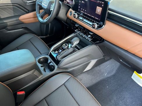 New 2026 GMC Canyon AT4 w/ Technology Plus Package image 13