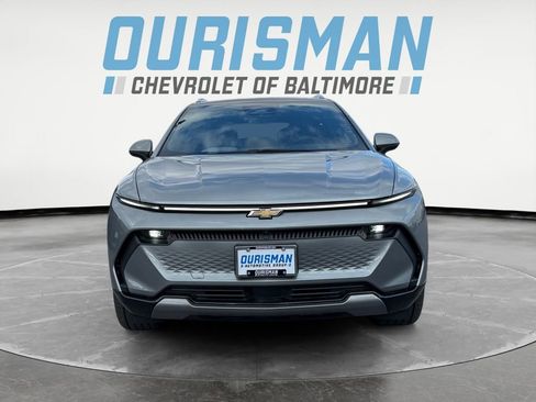 New 2026 Chevrolet Equinox EV LT image 8