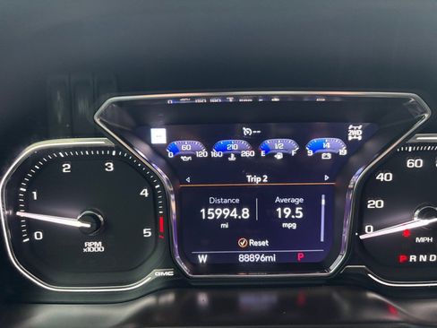 Used 2020 GMC Sierra 3500 Denali w/ Denali Ultimate Package image 12