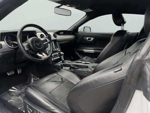 Used 2018 Ford Mustang Premium image 20