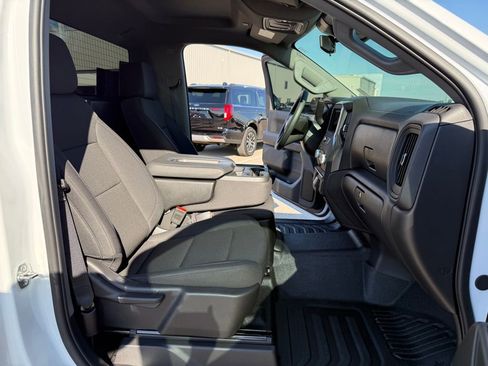 Used 2025 GMC Sierra 1500 Pro w/ Pro Value Package AWD/4WD image 15