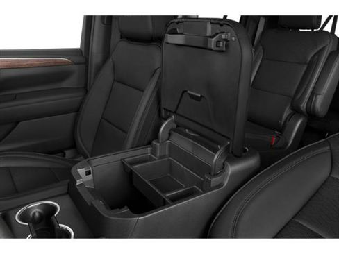 Used 2024 Chevrolet Suburban High Country AWD/4WD image 17