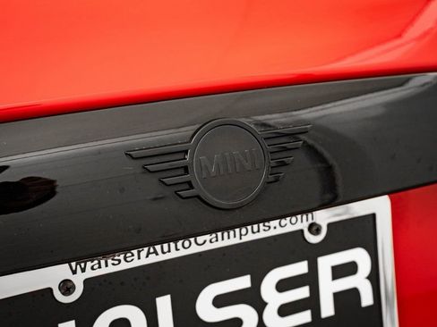 Used 2023 MINI Cooper S image 9