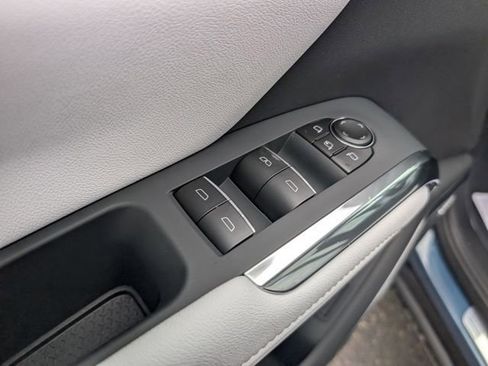 New 2026 Chevrolet Traverse High Country w/ LPO, Floor Liner Package image 15