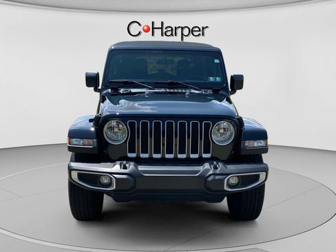 Used 2021 Jeep Wrangler Unlimited Sahara w/ Dual Top Group AWD/4WD image 8