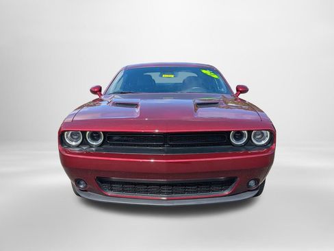 Used 2021 Dodge Challenger SXT w/ Plus Package RWD image 9