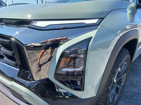 New 2026 Chevrolet Equinox ACTIV w/ Safety and Technology Package image 9