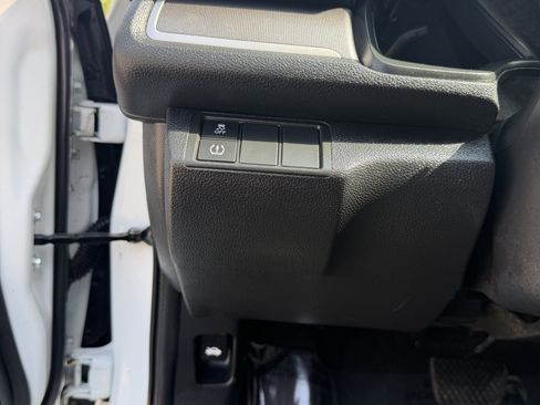 Used 2016 Honda Civic LX image 19