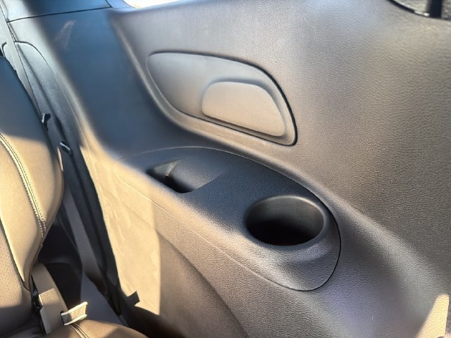New 2027 Chrysler Pacifica Select FWD image 40