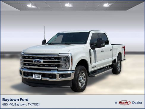 Used 2026 Ford F250 Lariat w/ FX4 Off-Road Package AWD/4WD image 1