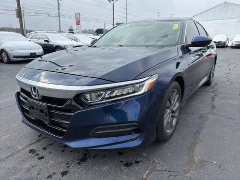 Used 2019 Honda Accord LX image 4