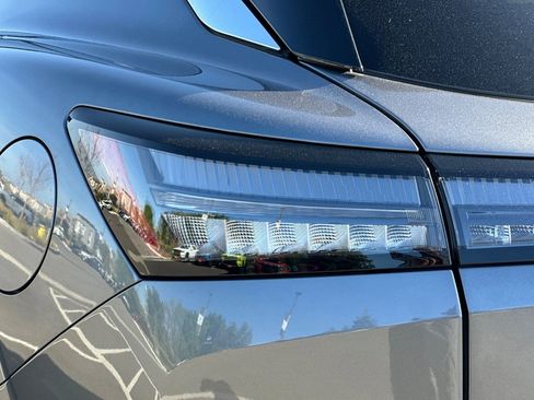Used 2025 Nissan Murano SL AWD/4WD image 48