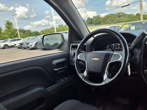 Used 2018 Chevrolet Silverado 1500 LT w/ All Star Edition AWD/4WD image 25