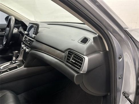 Used 2021 Honda Accord EX-L image 26